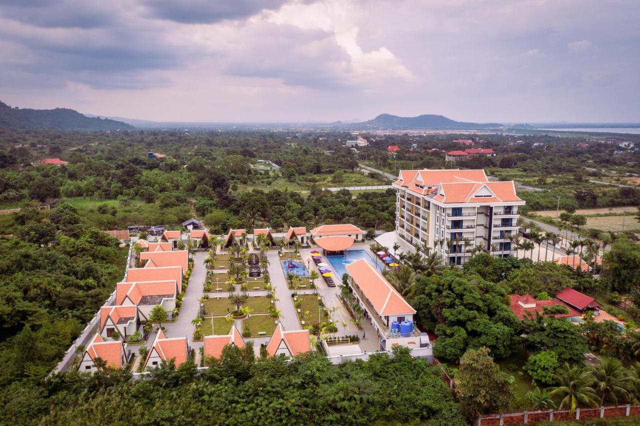 Vakara Hotel ケップ エクステリア 写真